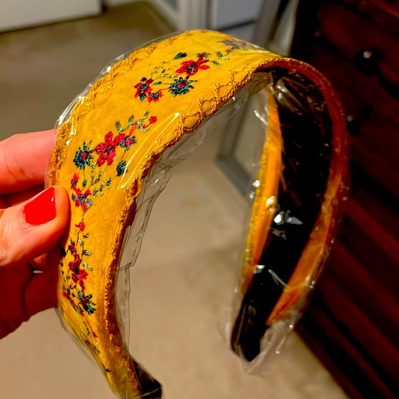 NATURAL LIFE Accessories Brand New Super Cute Mustard Head Band